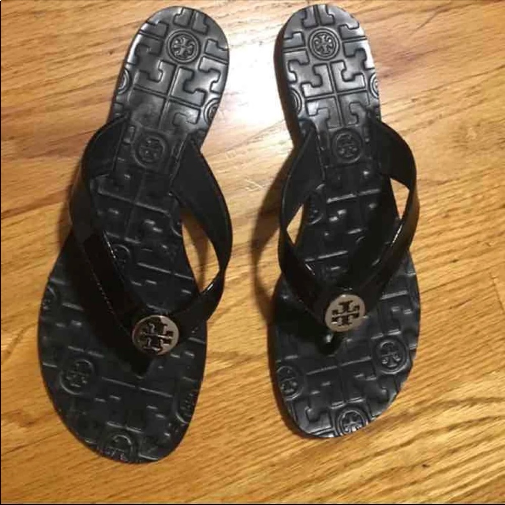 COPY - Tory Burch flip flops